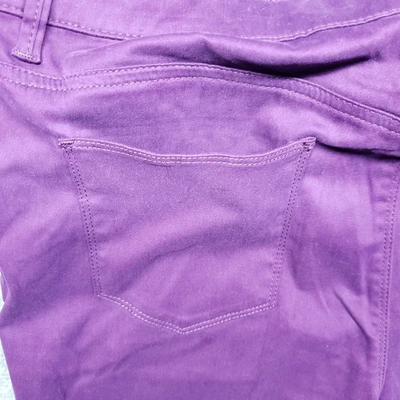 Chicos Jeggings Womens 2.5P Purple Comfort Fit Denim Pants Jeans Casual Stretch - Picture 9 of 16